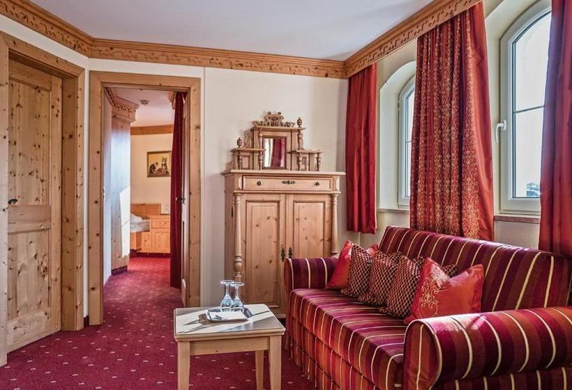 סוויטה, Vier Jahreszeiten Wellnessresort Achensee