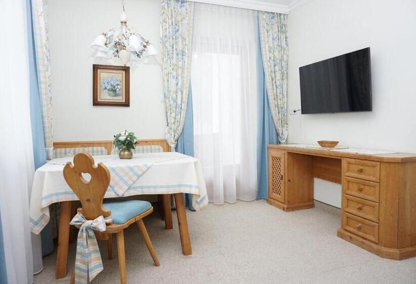 חדר סטנדרט עם מרפסת, Landhaus Achental