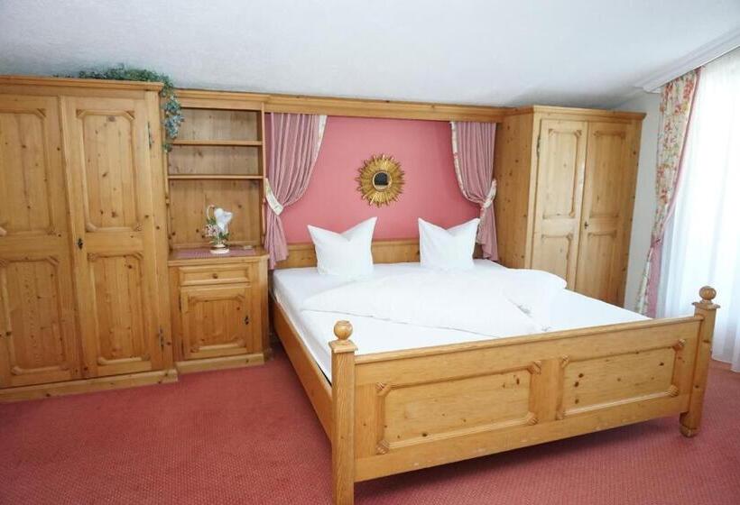 חדר סטנדרט עם מרפסת, Landhaus Achental