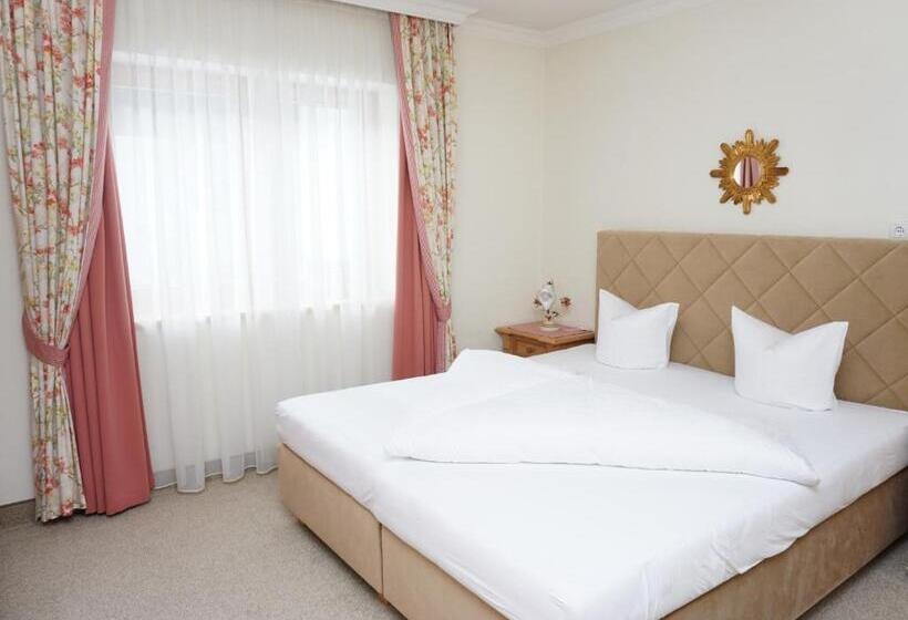 דירה בת חדר שינה 1 עם מרפסת, Landhaus Achental