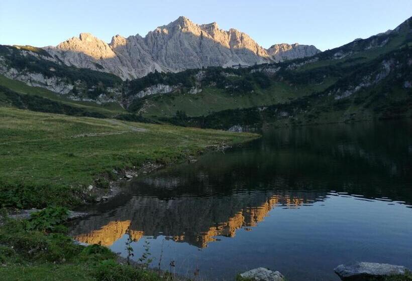 バルコニー付きデラックスルーム, Landhaus Pichler