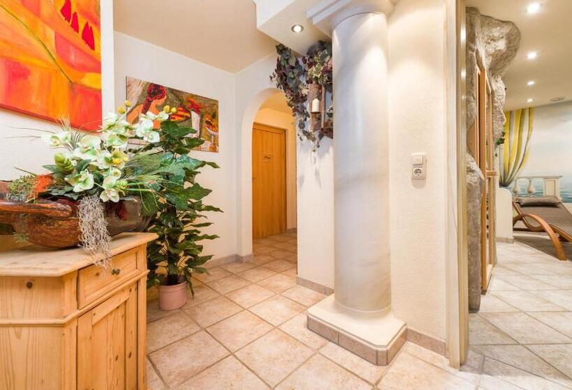 バルコニー付きデラックスルーム, Landhaus Pichler