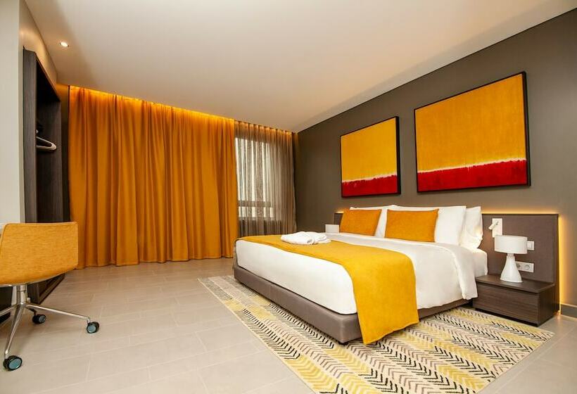 اتاق اجرایی, Noom Hotel Abidjan Plateau