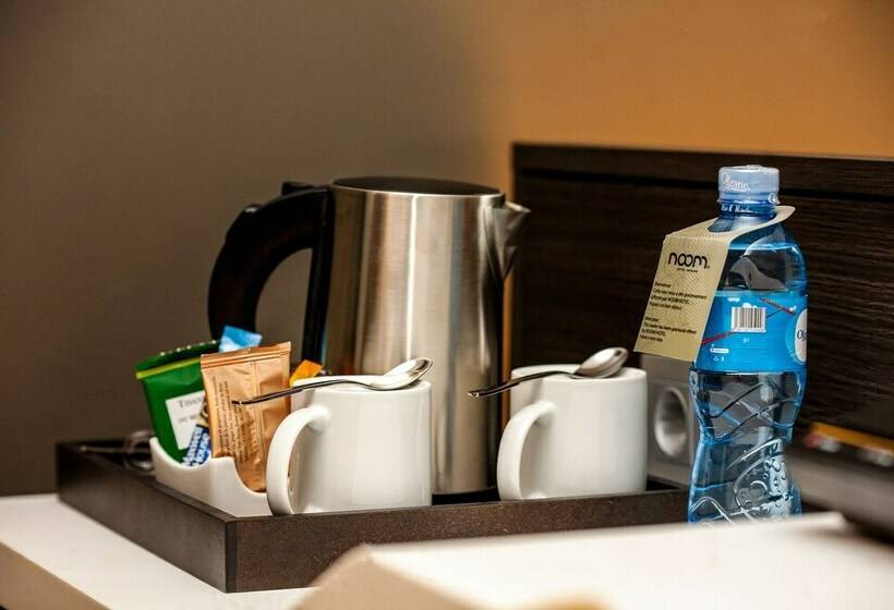 اتاق اجرایی, Noom Hotel Abidjan Plateau