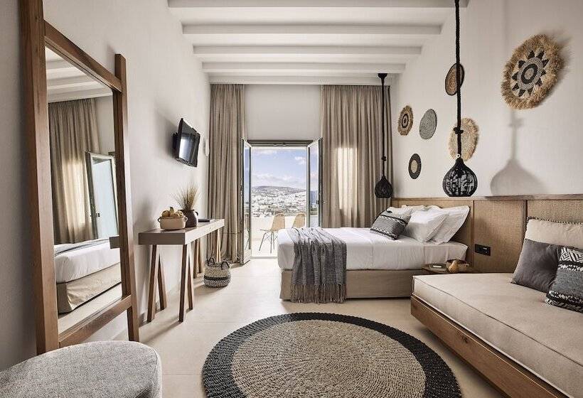 جناح جونيور ديلوكس, Nival Boutique