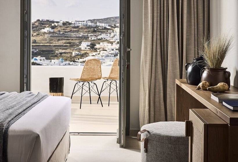 جناح جونيور ديلوكس, Nival Boutique