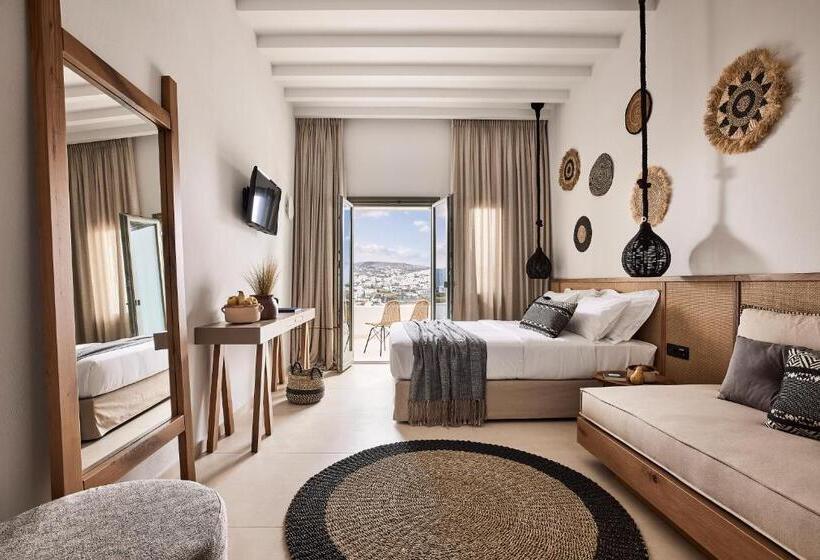 جناح جونيور ديلوكس, Nival Boutique