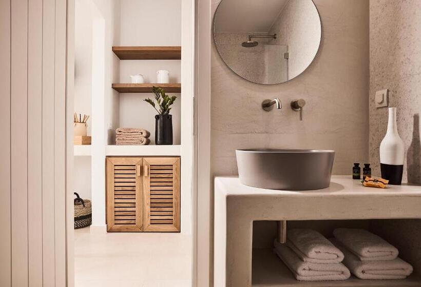 جناح عائلي, Nival Boutique