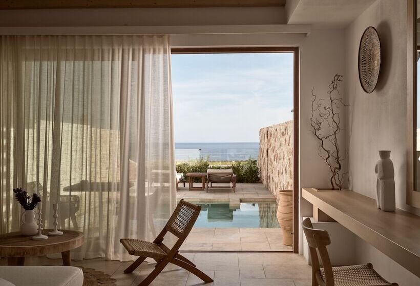 سوییت با چشم‌انداز دریا, Lesante Cape Resort & Villas, A Member Of The Leading Hotels Of The World