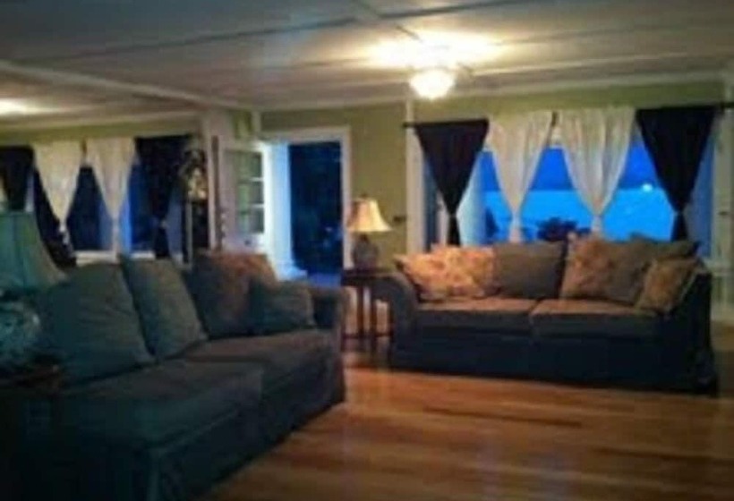 בית, חדר שינה 1, The Villas On Lake George