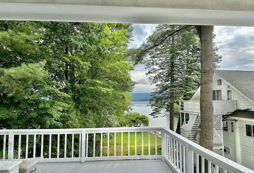 בית צמוד 2 חדרים, The Villas On Lake George