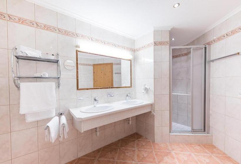 سوییت جونیور, Aktiv & Vitalhotel Bergcristall