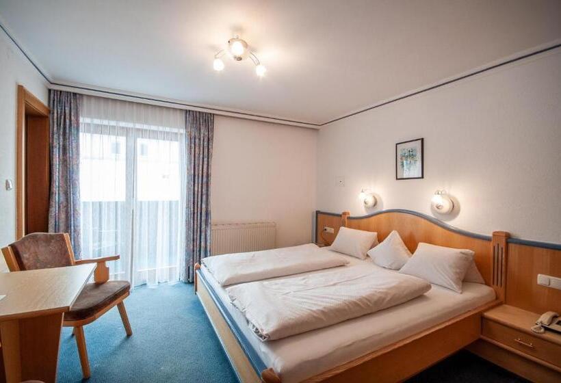 غرفة قياسية مزوَّدة بشُرفة, Frühstückspension Tannenhof