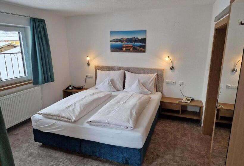 Номер Стандарт с Балконом, Frühstückspension Tannenhof