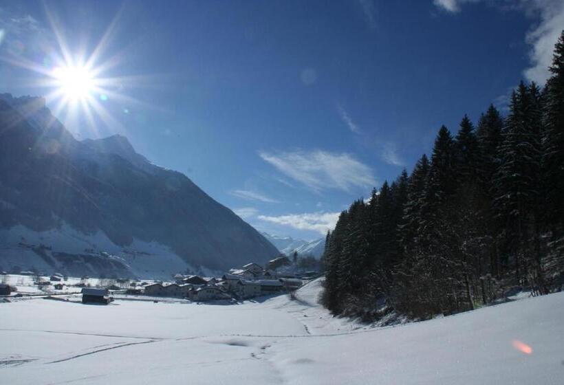 آپارتمان 1 خوابه, Ladestatthof