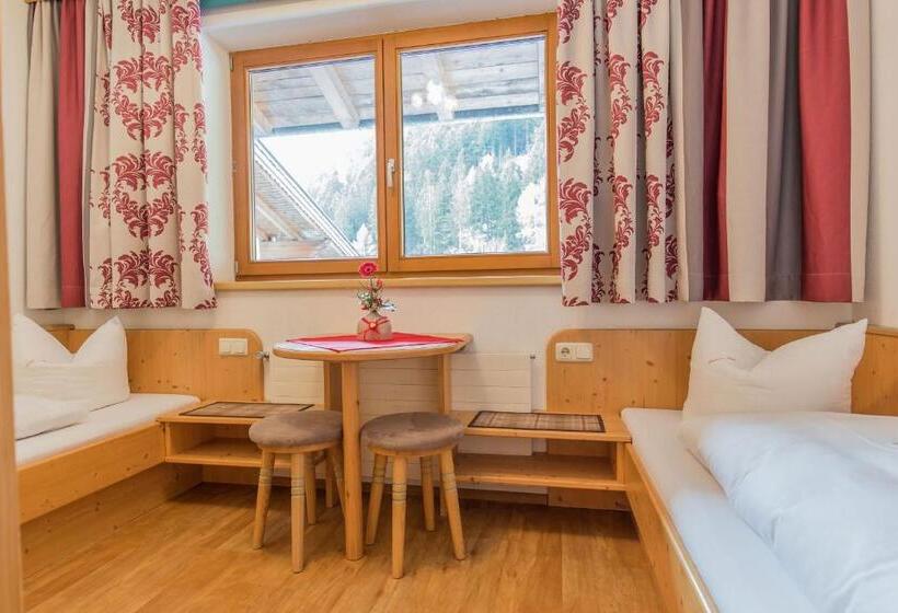 آپارتمان کامفورت 2 خوابه, Ladestatthof