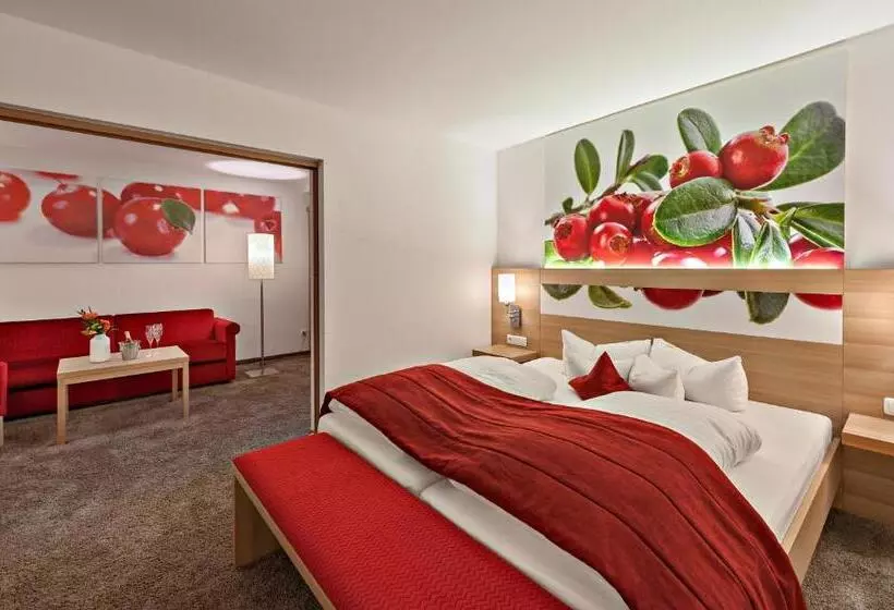 Suite with lake view, Geniesserhotel Alpin Gmbh