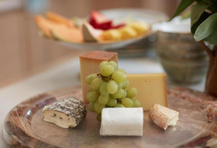 スイート, Das Bergschlössl   Very Special