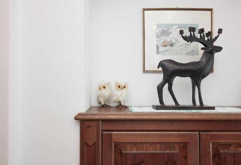 スイート, Das Bergschlössl   Very Special