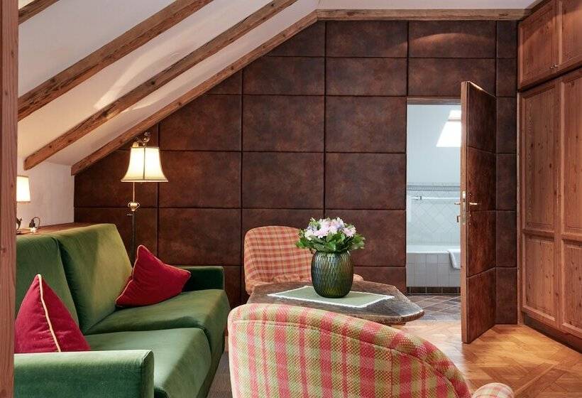 ジュニアスイート, Das Bergschlössl   Very Special