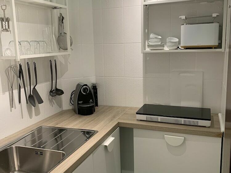 Апартаменты Комфорт 1 Спальня, Dietrichsteinerhof Apartments & Rooms