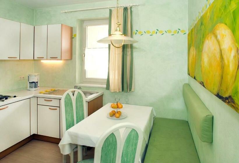 Апартаменты 1 Спальня с Балконом, Garni Elisabeth