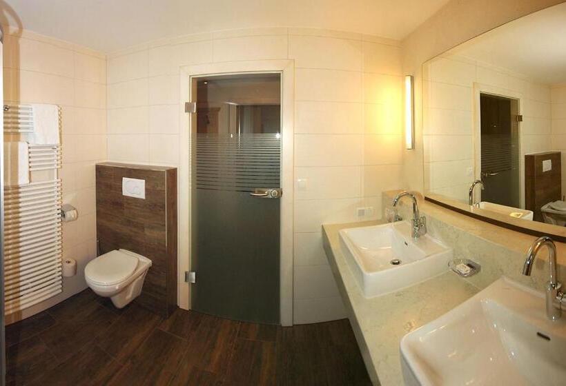 سوییت جونیور, Appart & Hotel Garni Villa Knauer