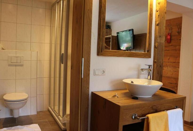 חדר סטנדרט לשלושה, Apart Haus Alpenhof