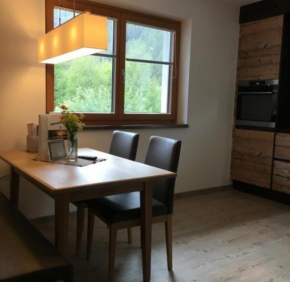 带1个卧室的带阳台的公寓, Haus Schuchter