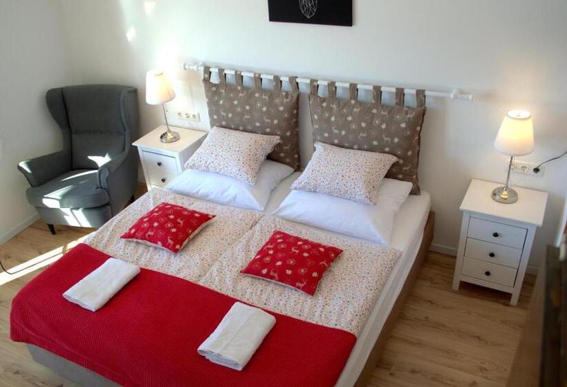 غرفة قياسية مزوَّدة بتراس, Haus Susanne