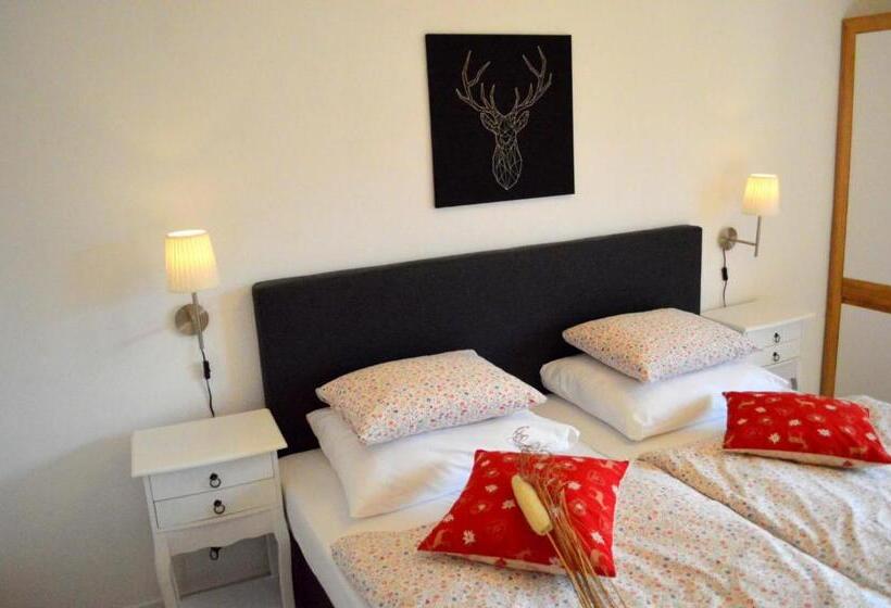 غرفة قياسية مزوَّدة بشُرفة, Haus Susanne