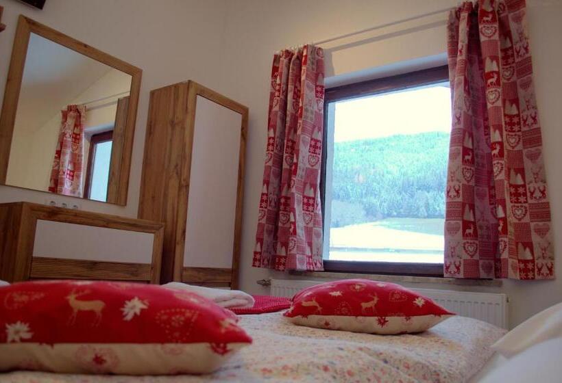 غرفة أساسية, Haus Susanne