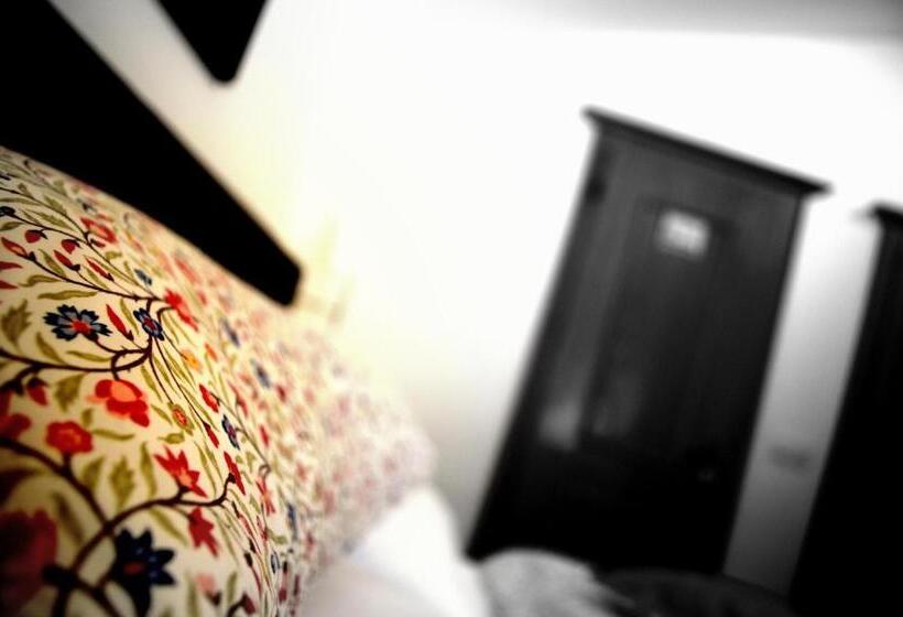 غرفة أساسية, Haus Susanne