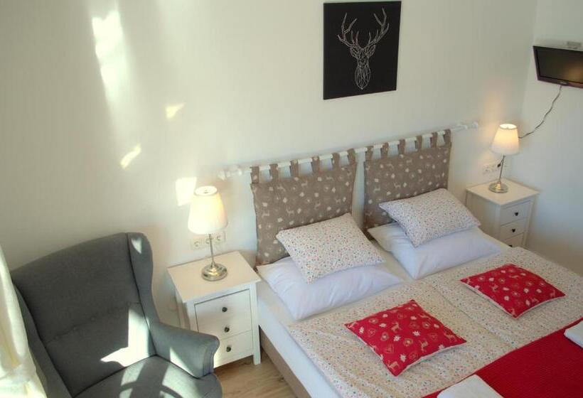 غرفة قياسية مزوَّدة بتراس, Haus Susanne