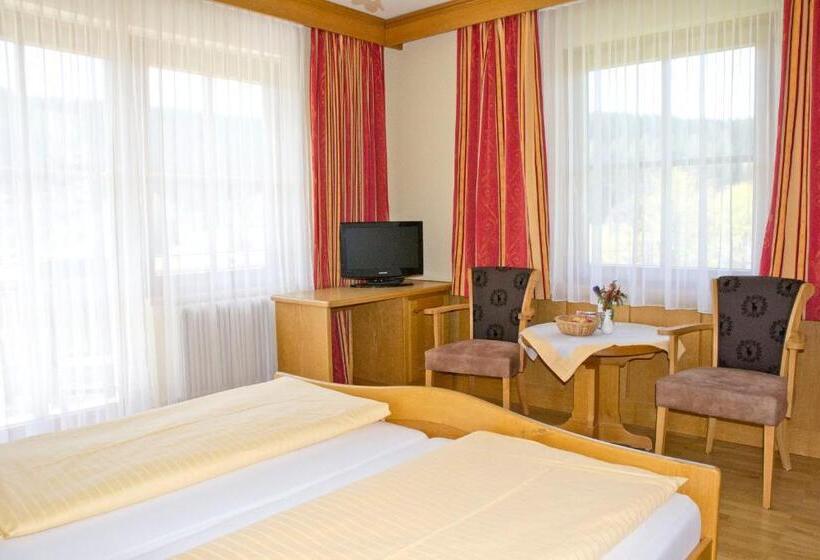 غرفة كلاسيكية, Matschner