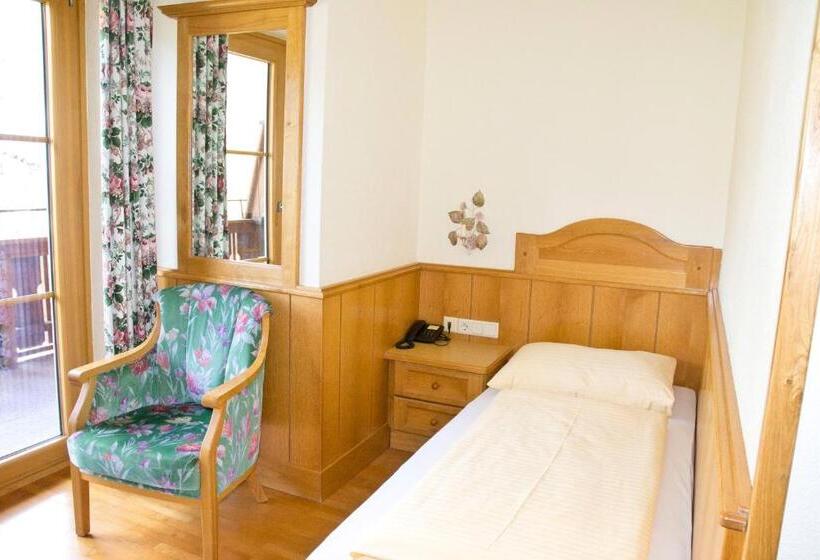 غرفة قياسية فردية, Matschner