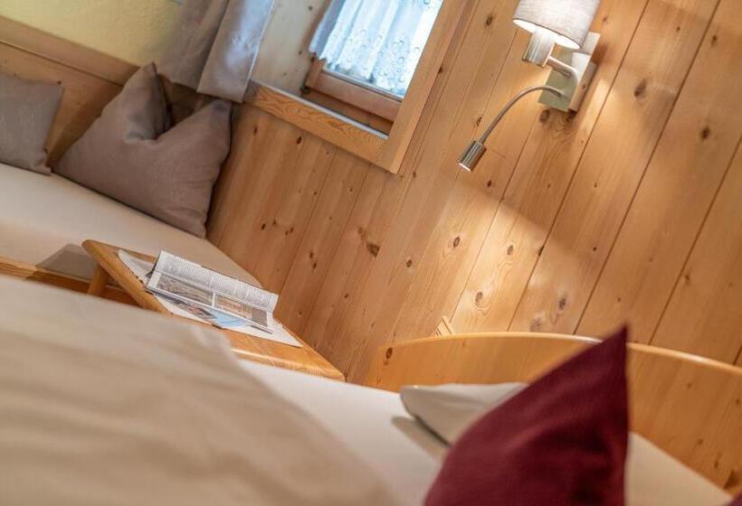 חדר משפחתי נוף להרים, Der Ortnerhof   Hotel & Reiterhof