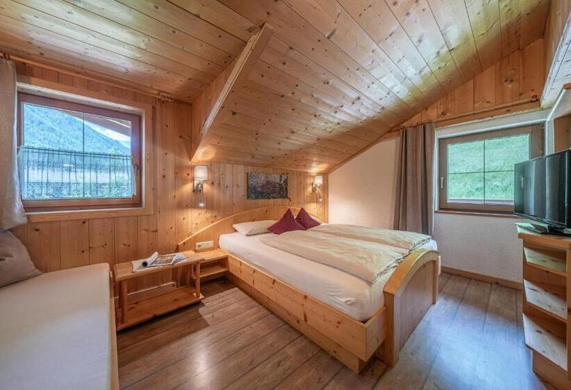 Семейный Номер Вид на Горы, Der Ortnerhof   Hotel & Reiterhof