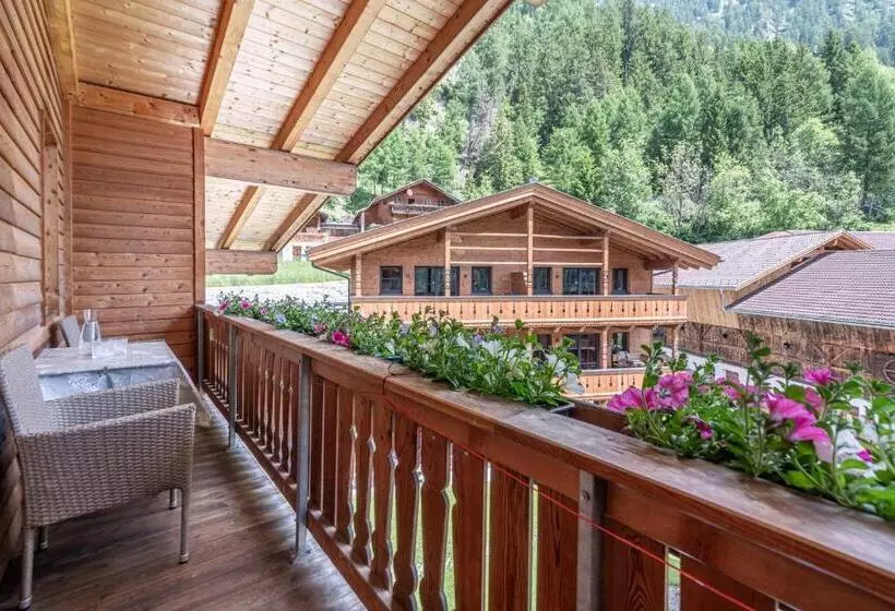 バルコニー付きスタンダードトリプルルーム, Der Ortnerhof   Hotel & Reiterhof