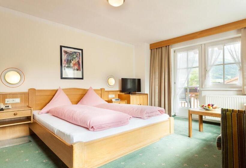 스탠다드 발코니 룸, Post