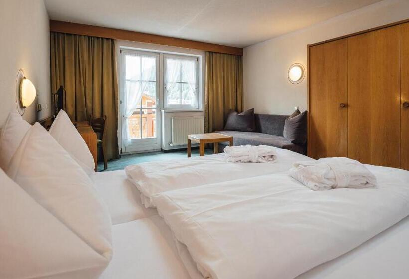 스탠다드 발코니 룸, Post