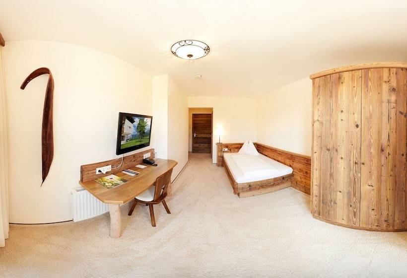 חדר קומפורט יחיד, Saliter Hof