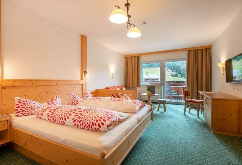 غرفة ديلوكس مزودة بشرفة, Thaneller Stadl Bräu