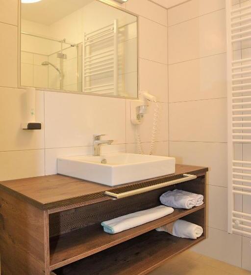 חדר סטנדרט, Biergasthaus Schiffner