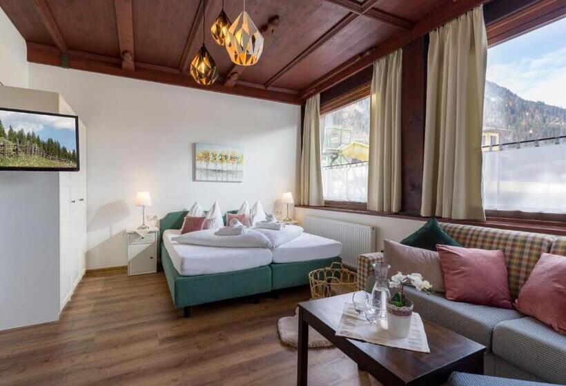 Standard Room, Gasthof Restaurant Waldcafé