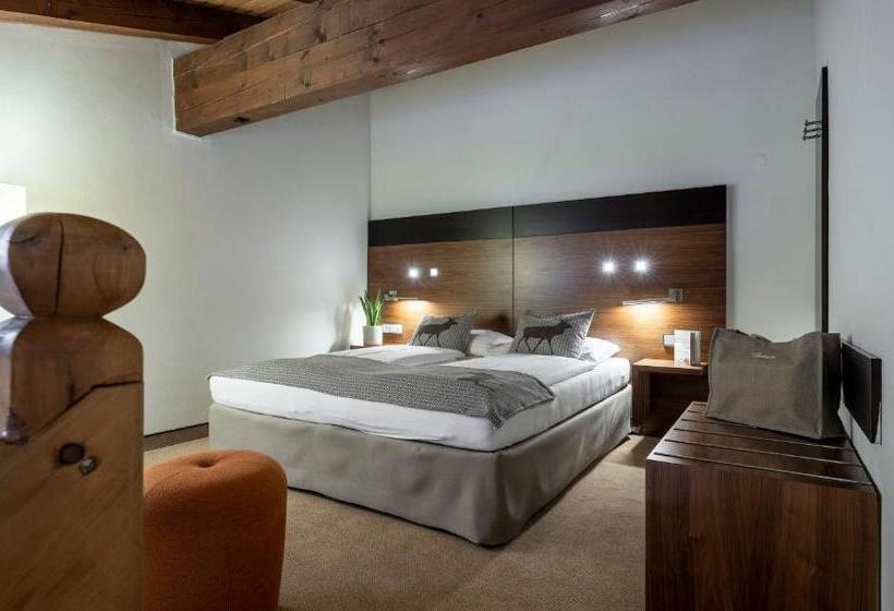 غرفة عائلية, Residenz Hochalm   Ski In   Ski Out