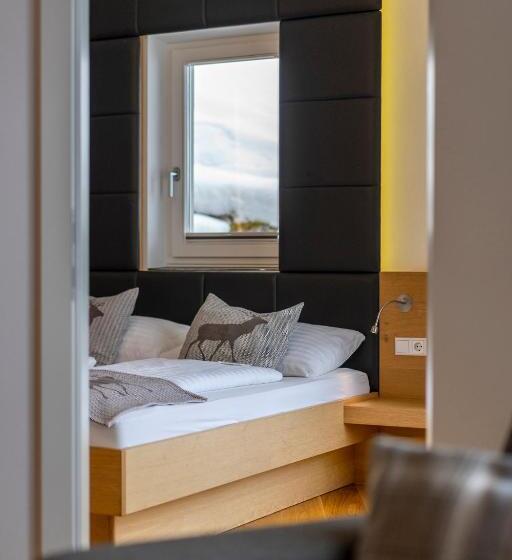 جناح, Residenz Hochalm   Ski In   Ski Out