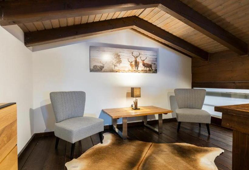 جناح مطلّ علي الجبل, Residenz Hochalm   Ski In   Ski Out