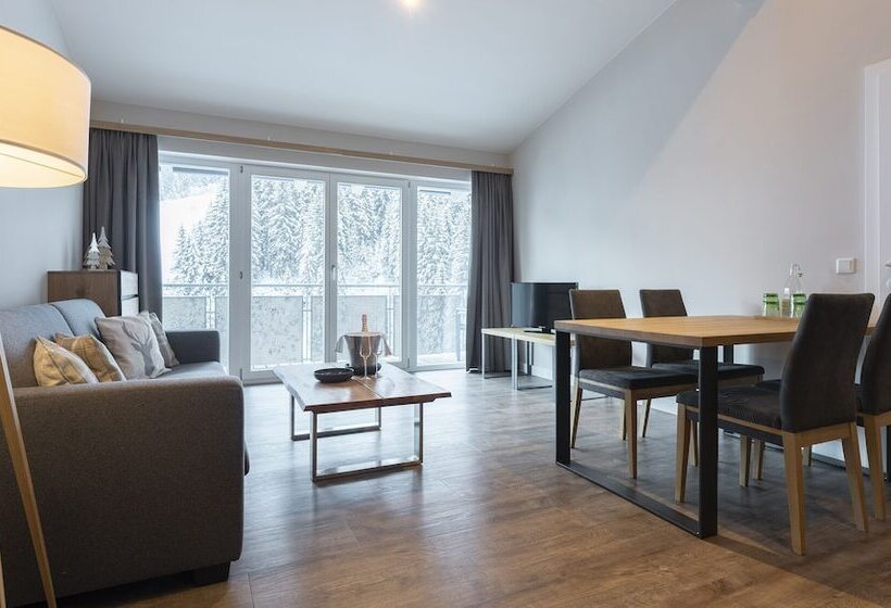 جناح مطلّ علي الجبل, Residenz Hochalm   Ski In   Ski Out