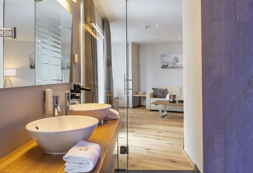 جناح مطلّ علي الجبل, Residenz Hochalm   Ski In   Ski Out